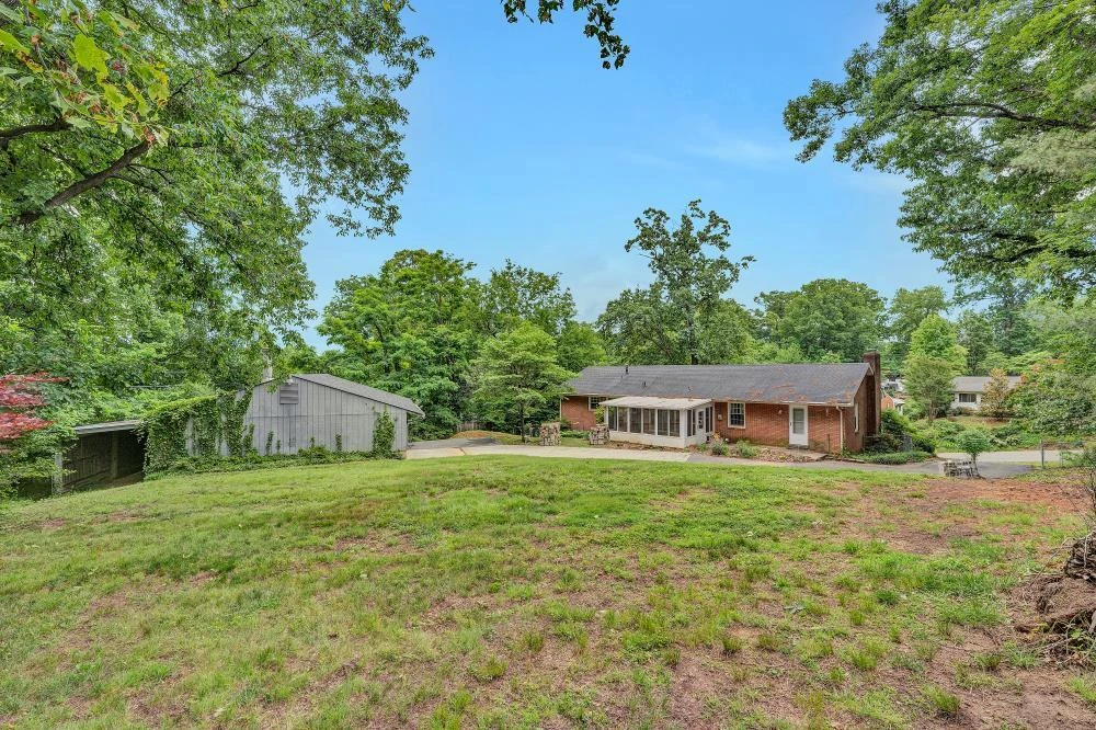 4511 Westdale RD NW - Photo 33
