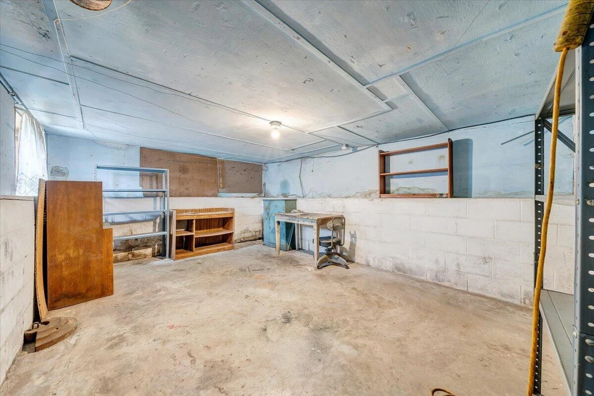 1203 Stewart AVE SE - Photo 15