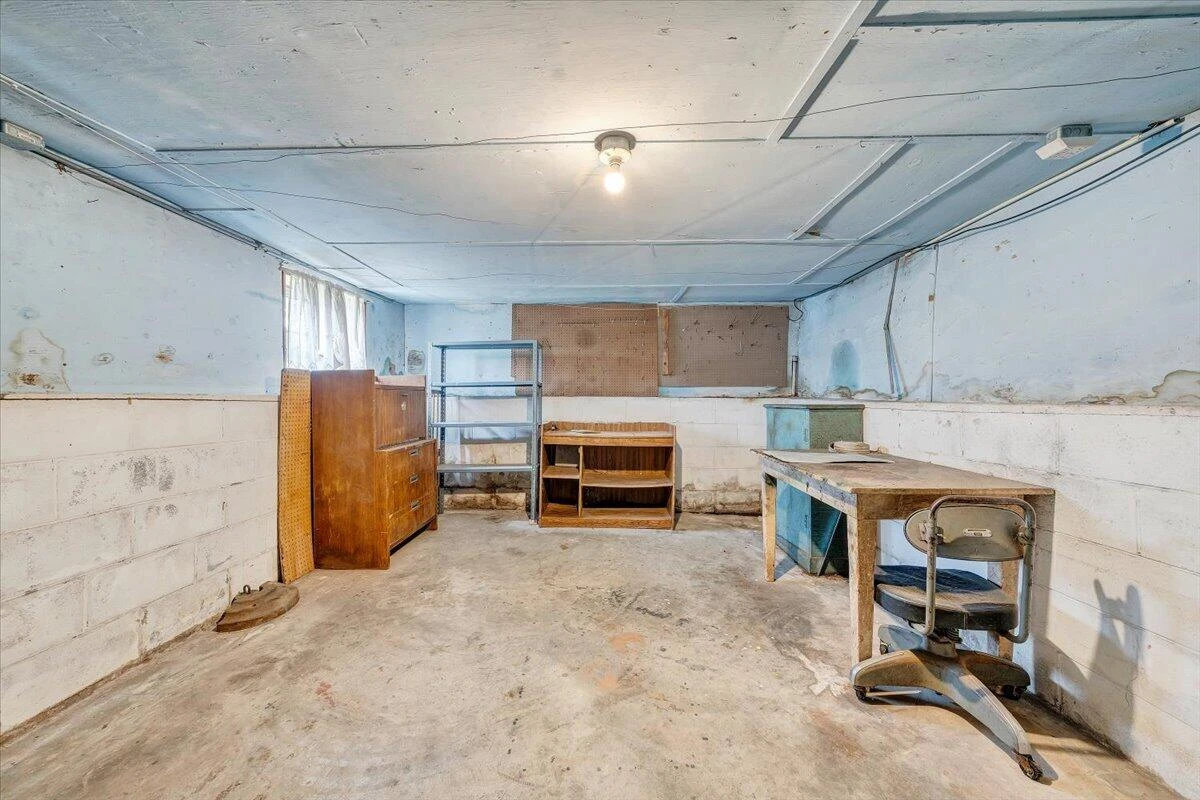 1203 Stewart AVE SE - Photo 16