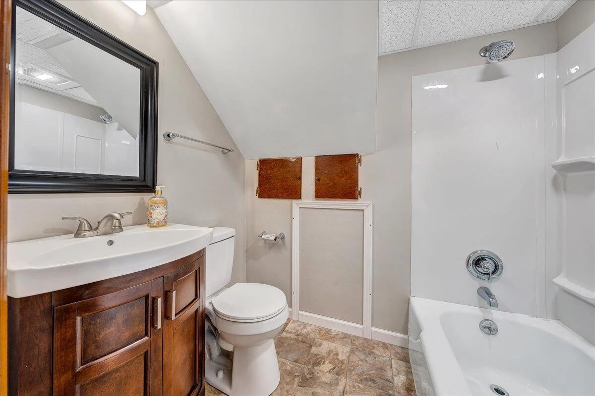 2444 Lincoln AVE SW - Photo 25