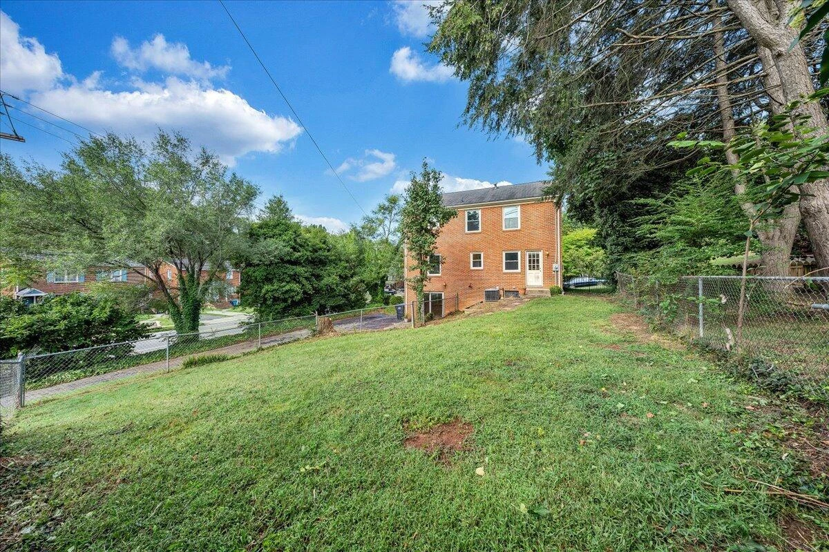 2444 Lincoln AVE SW - Photo 34