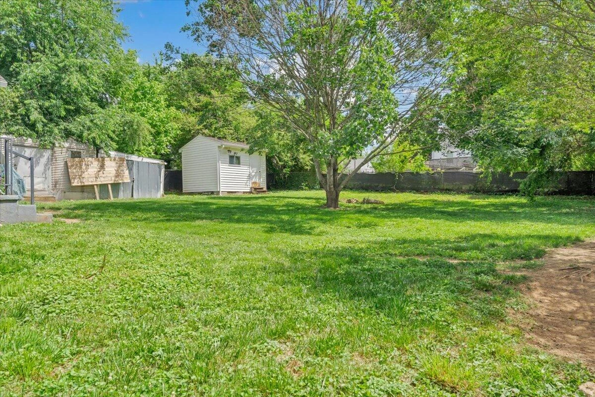 1109 Ray RD SE - Photo 20