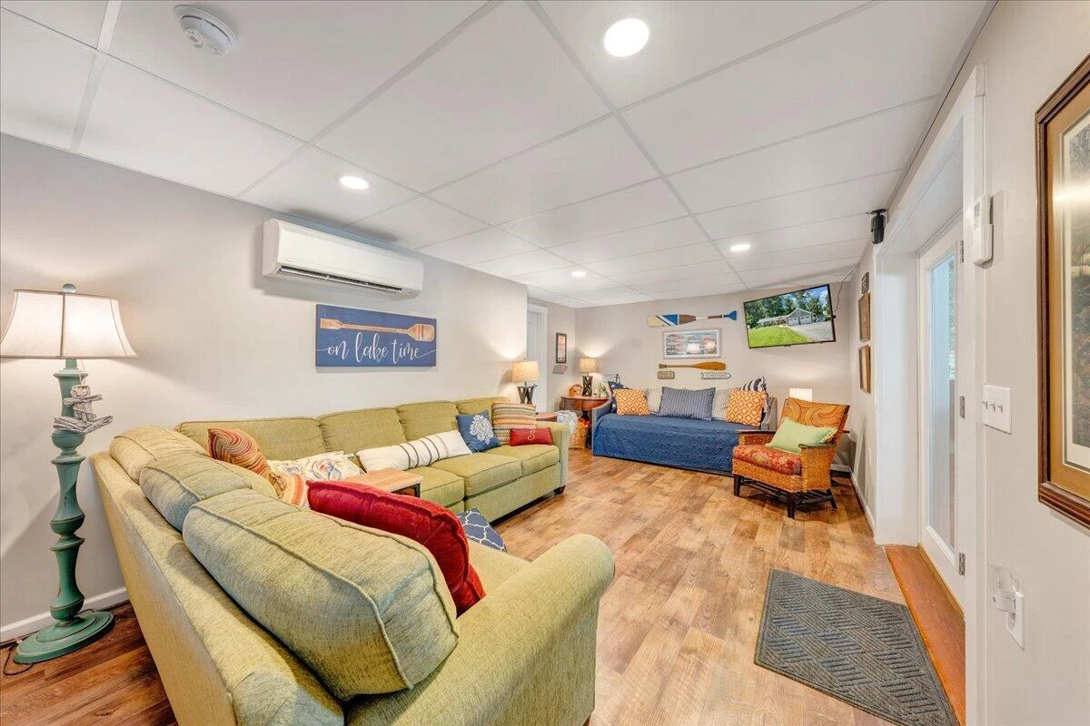 129 Douglas DR - Photo 23