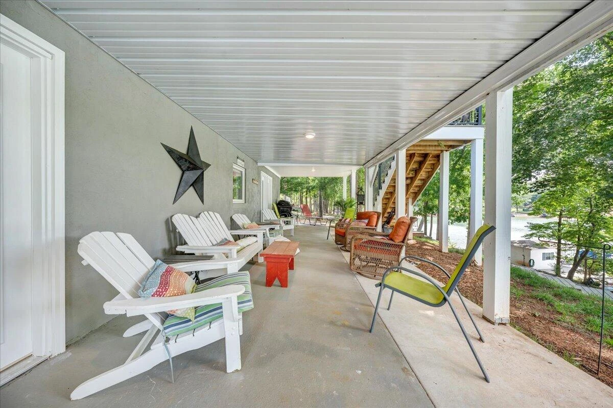 129 Douglas DR - Photo 30