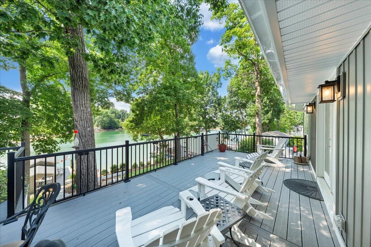 129 Douglas DR - Photo 33