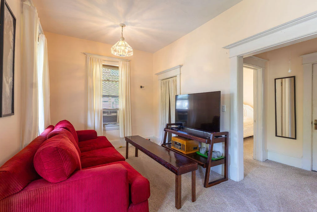 1121 Kerns AVE SW - Photo 13
