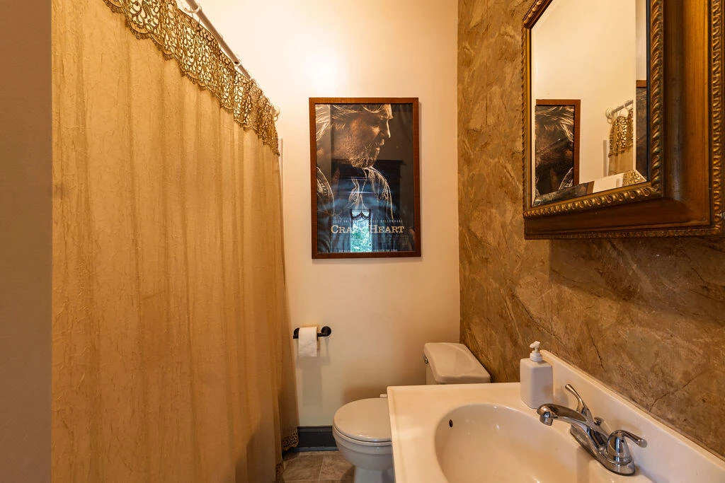 1121 Kerns AVE SW - Photo 16