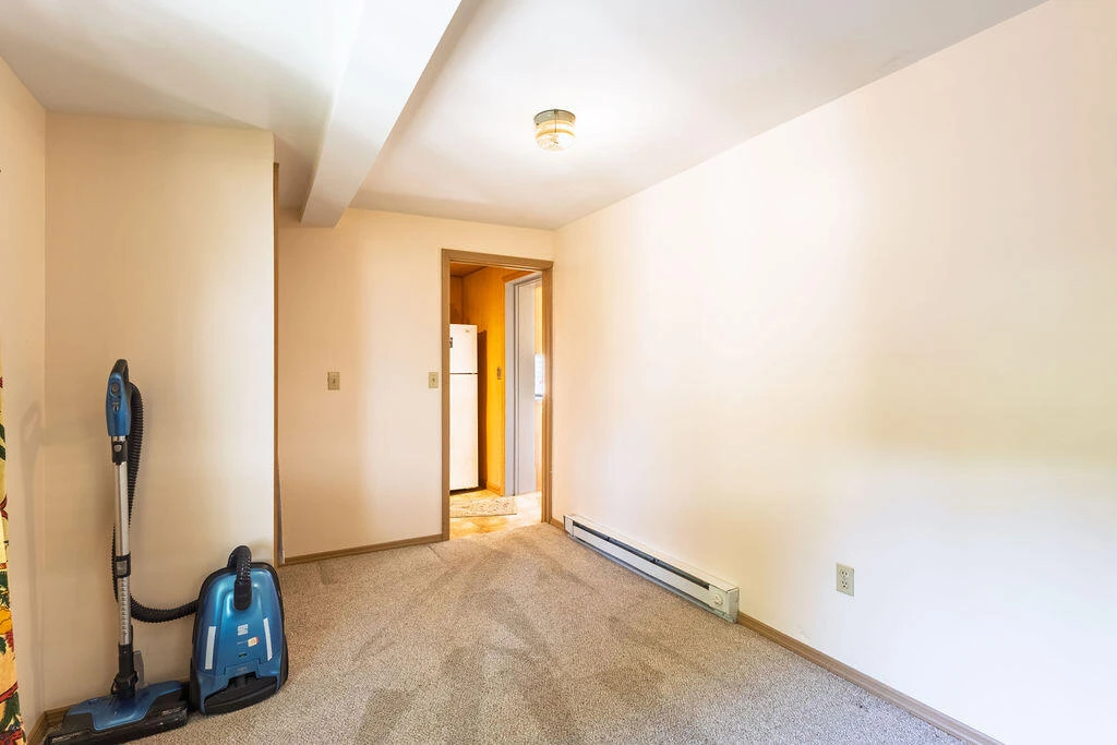 1121 Kerns AVE SW - Photo 27