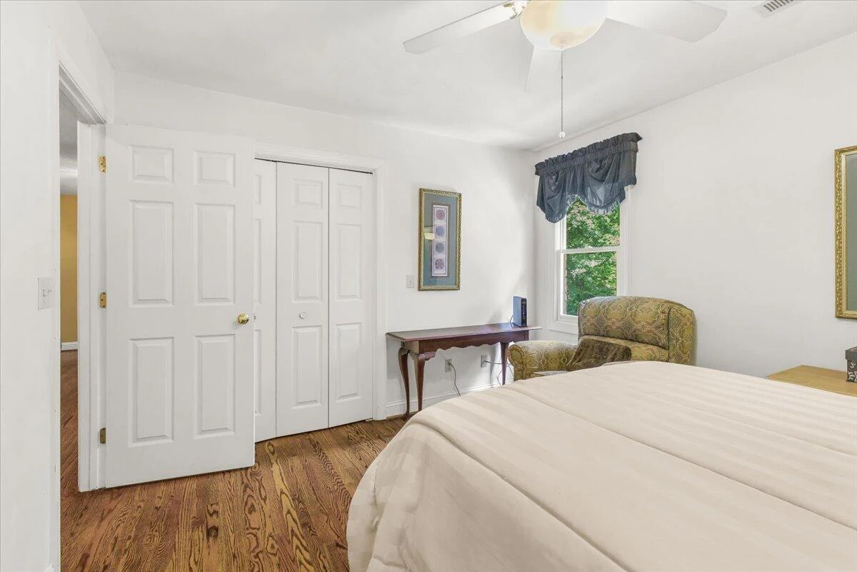 8343 Strathmore LN - Photo 29