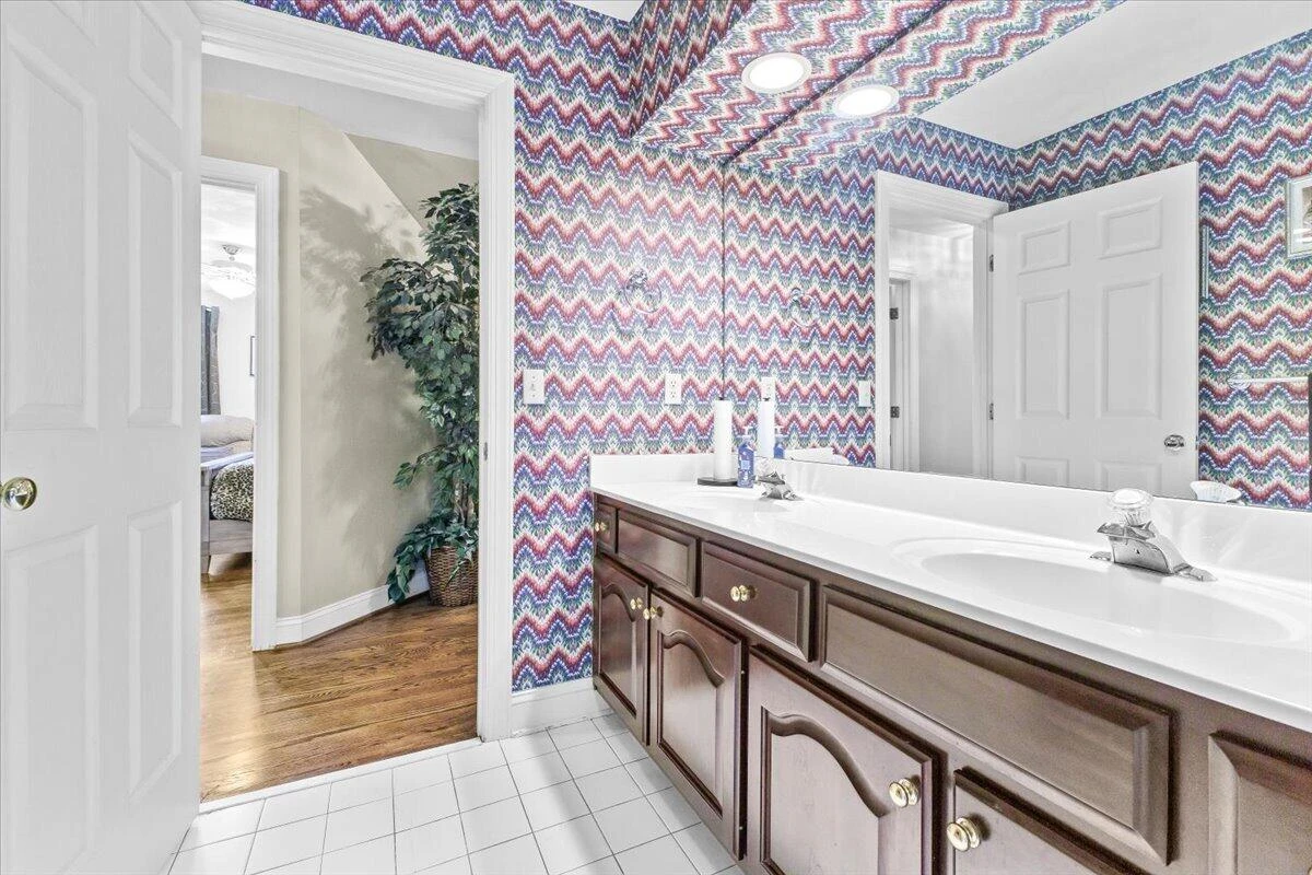 8343 Strathmore LN - Photo 33