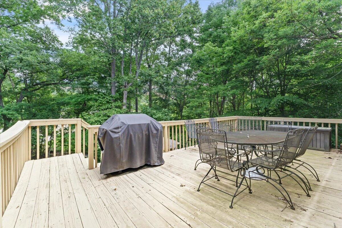 8343 Strathmore LN - Photo 48