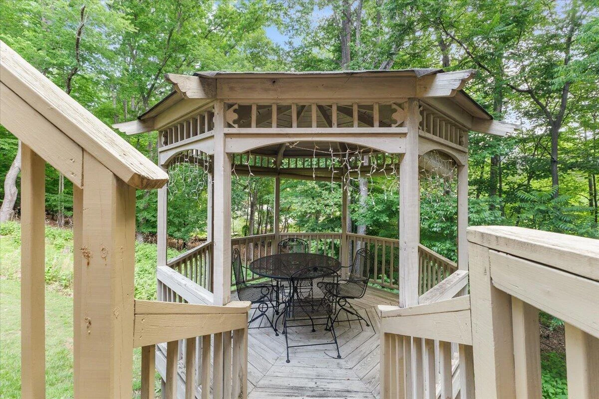 8343 Strathmore LN - Photo 49