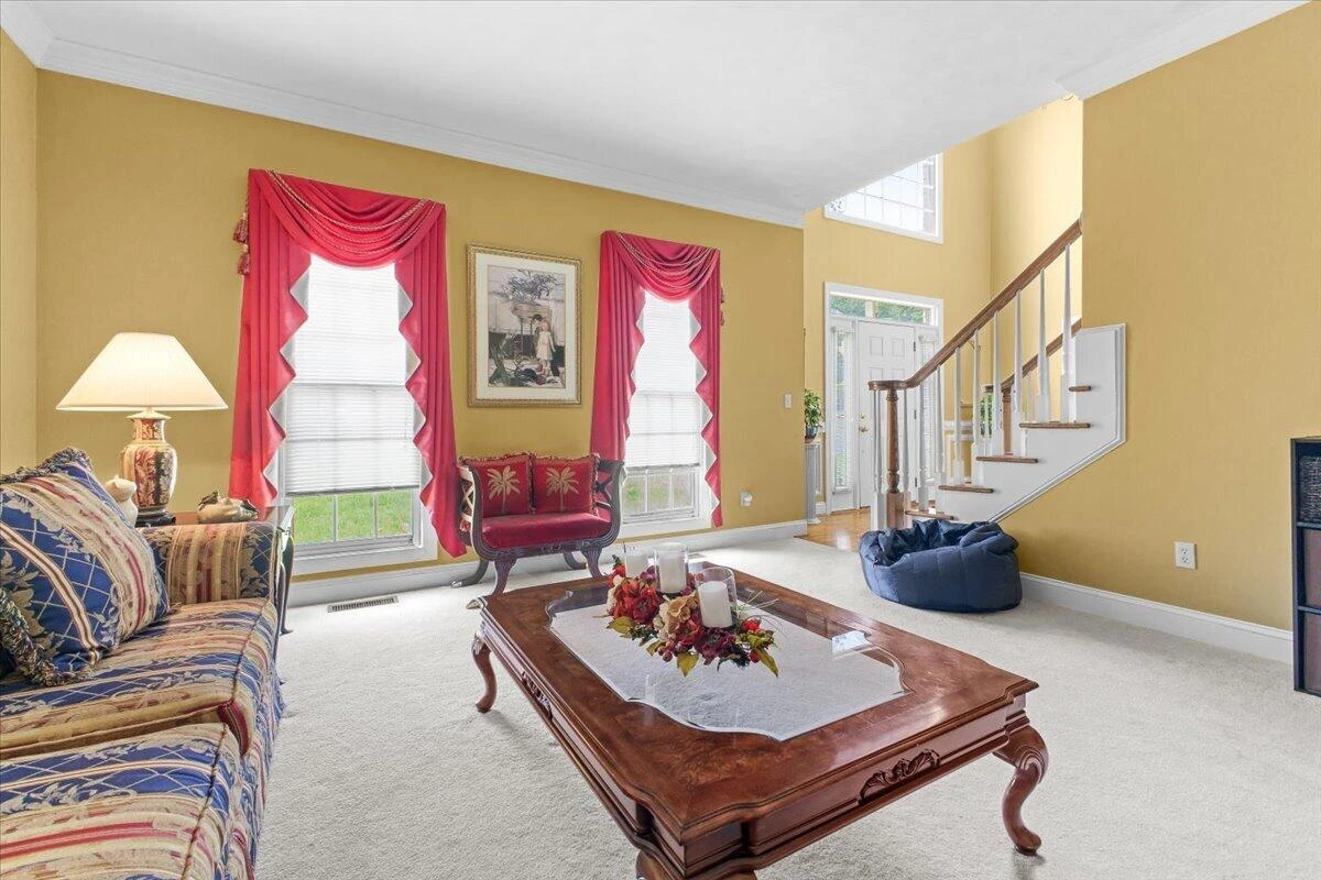 8343 Strathmore LN - Photo 5