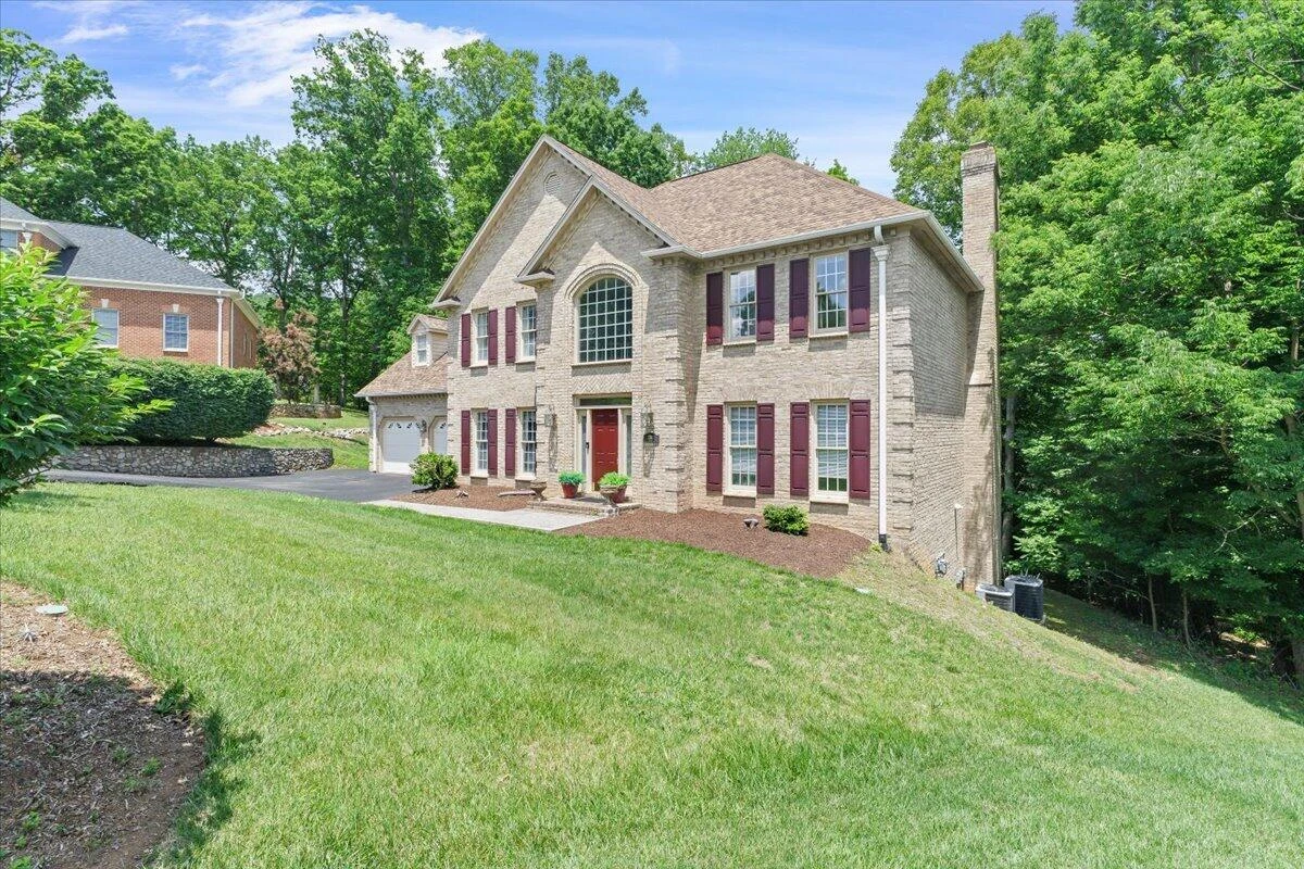 8343 Strathmore LN - Photo 51