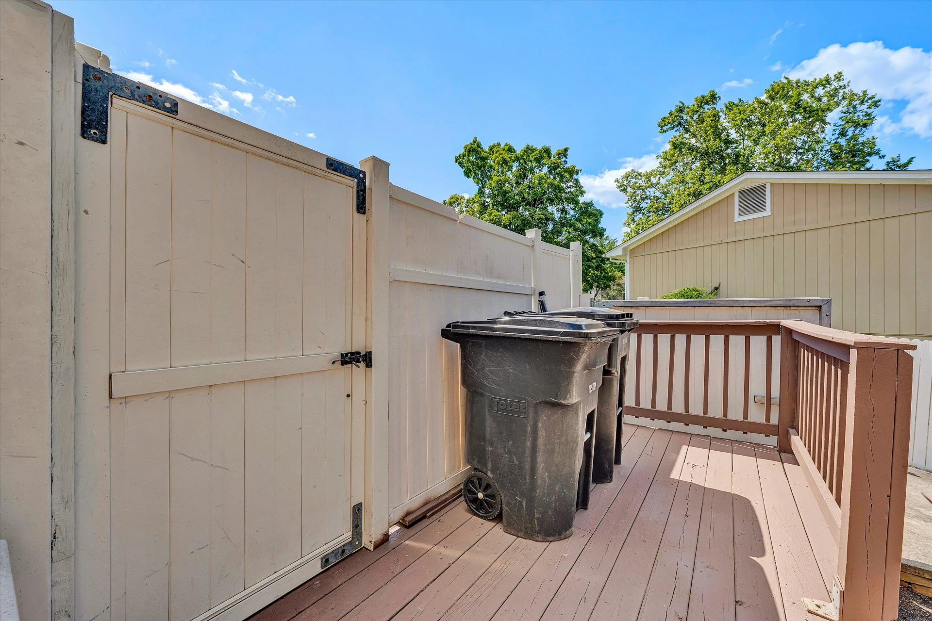 8402 Brubaker DR - Photo 23