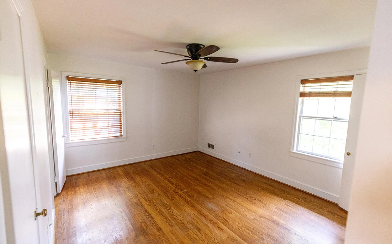 432 N Market ST - Photo 15