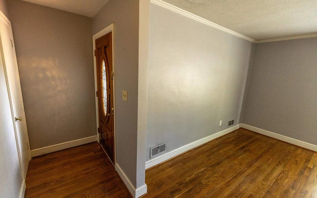 432 N Market ST - Photo 5