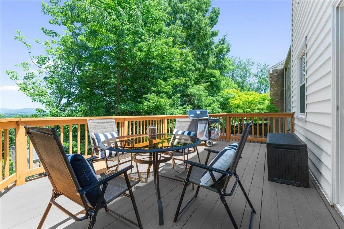 4522 Andover CT - Photo 31
