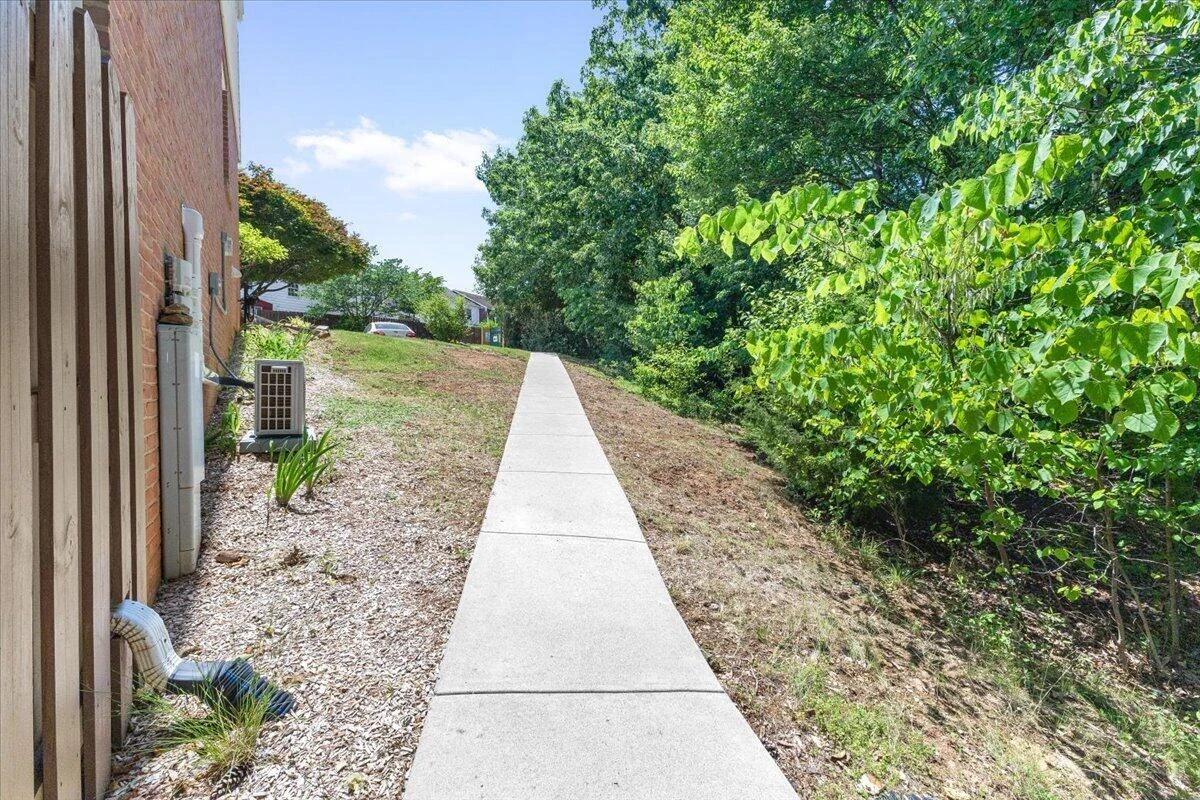 4522 Andover CT - Photo 35