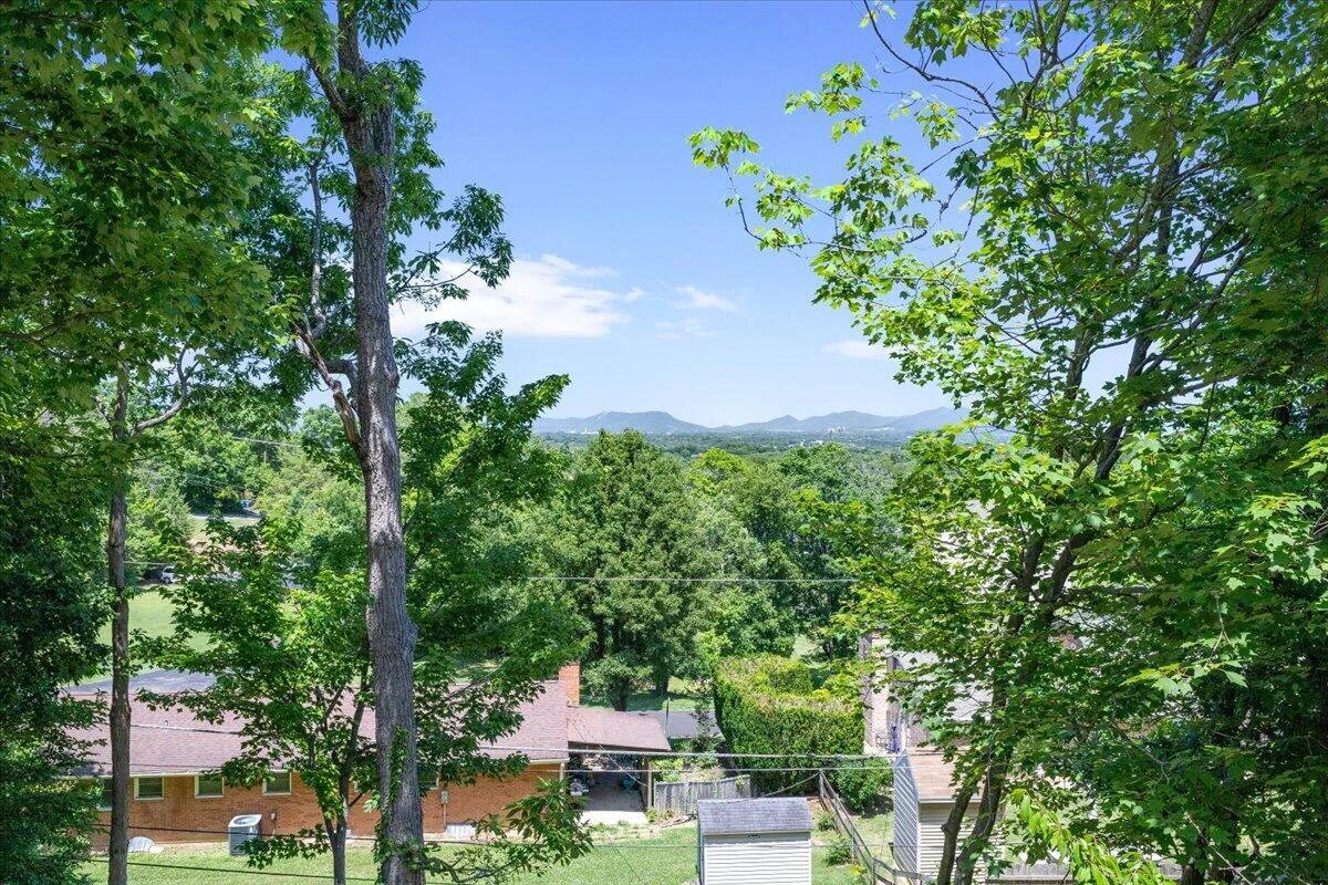 4522 Andover CT - Photo 36