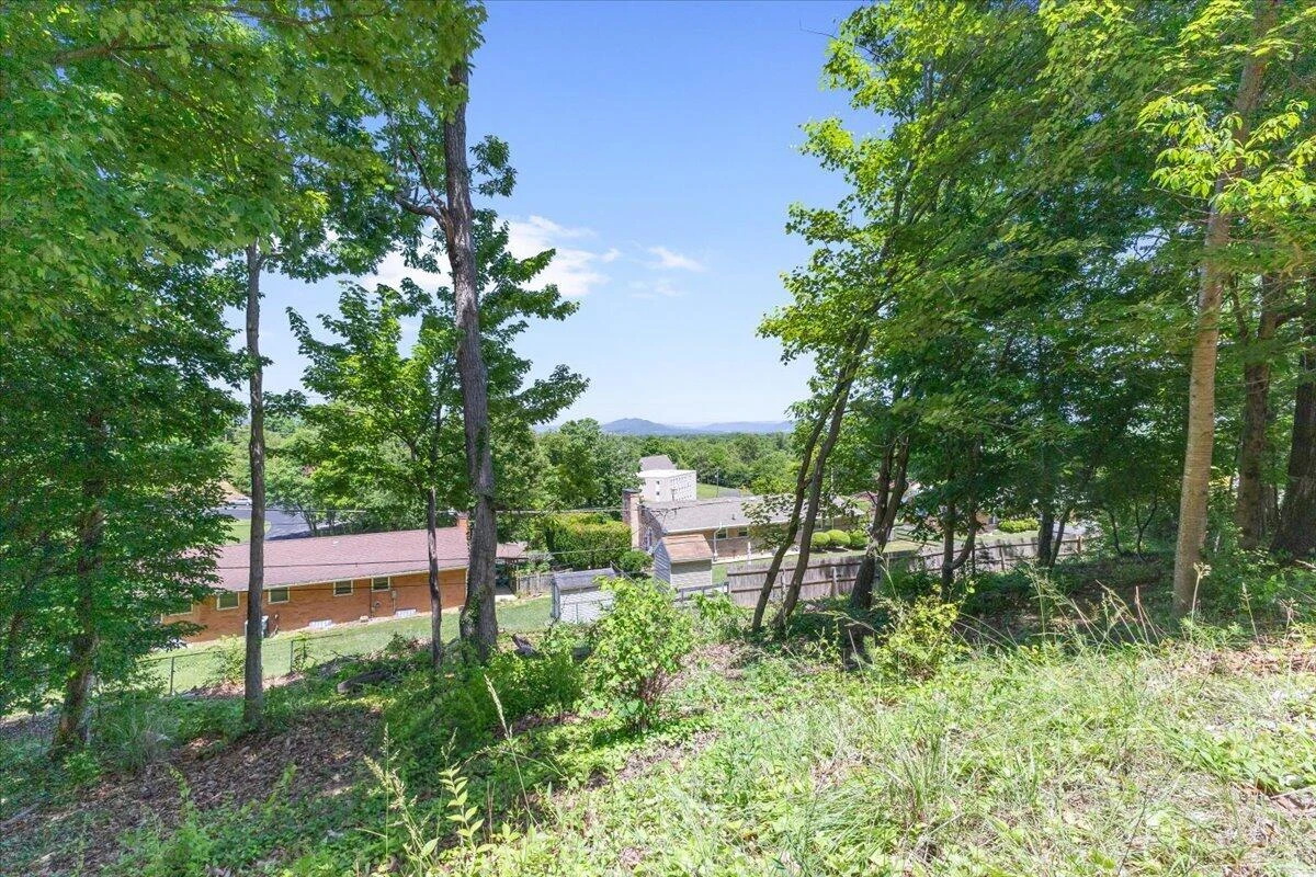 4522 Andover CT - Photo 38