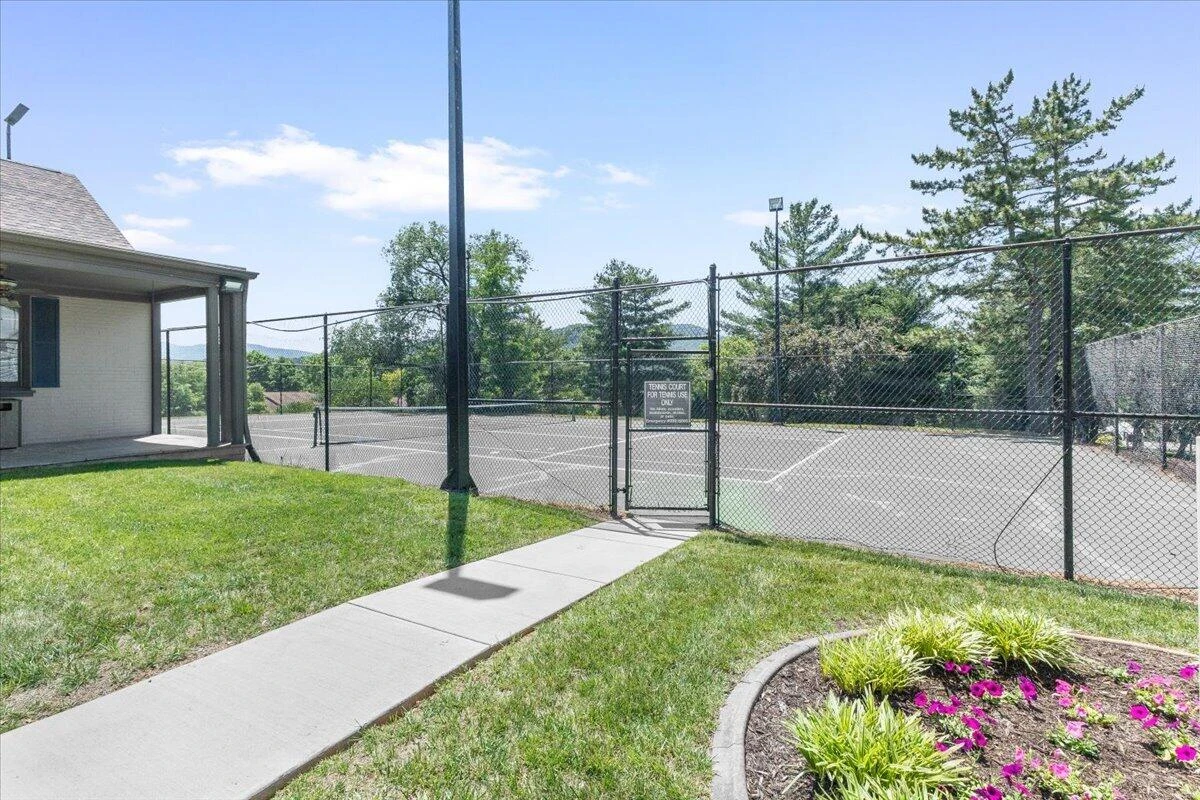 4522 Andover CT - Photo 43