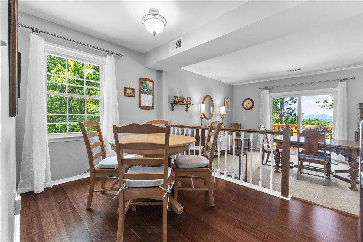 4522 Andover CT - Photo 7