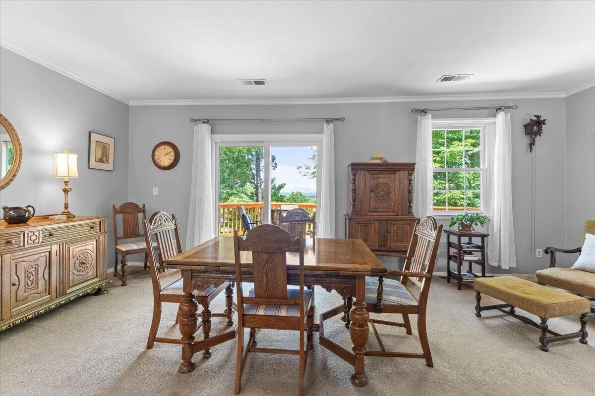 4522 Andover CT - Photo 8