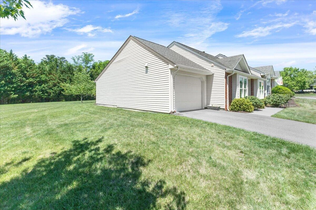7321 Scarlet Oak DR - Photo 27