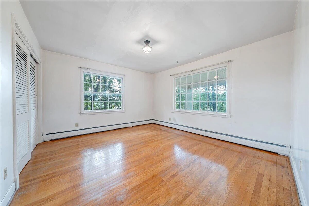 1009 Hardy RD - Photo 24