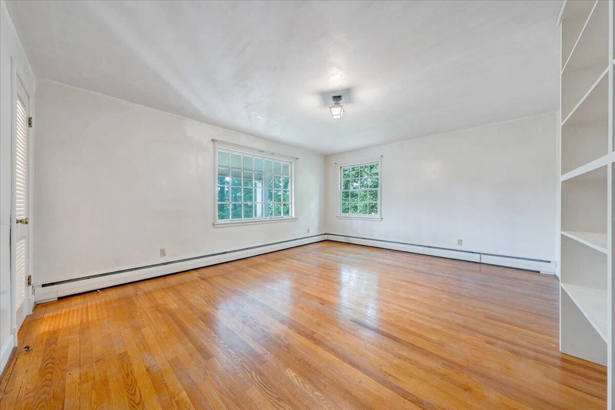 1009 Hardy RD - Photo 26