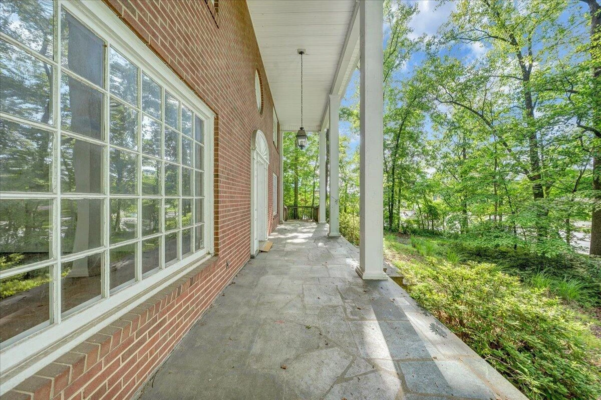1009 Hardy RD - Photo 36