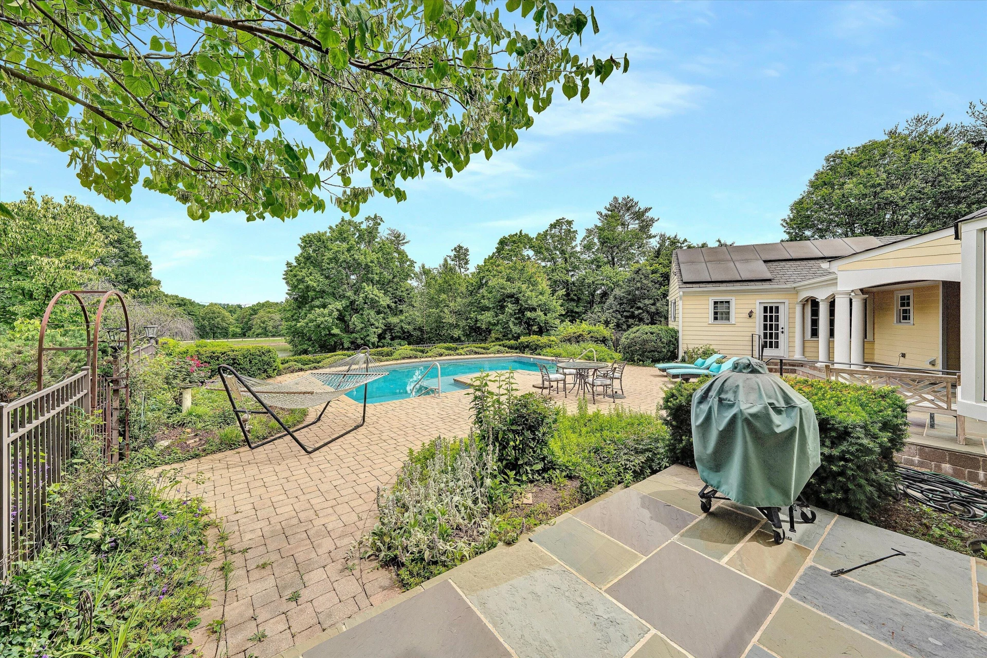 3957 S Lake DR SW - Photo 51