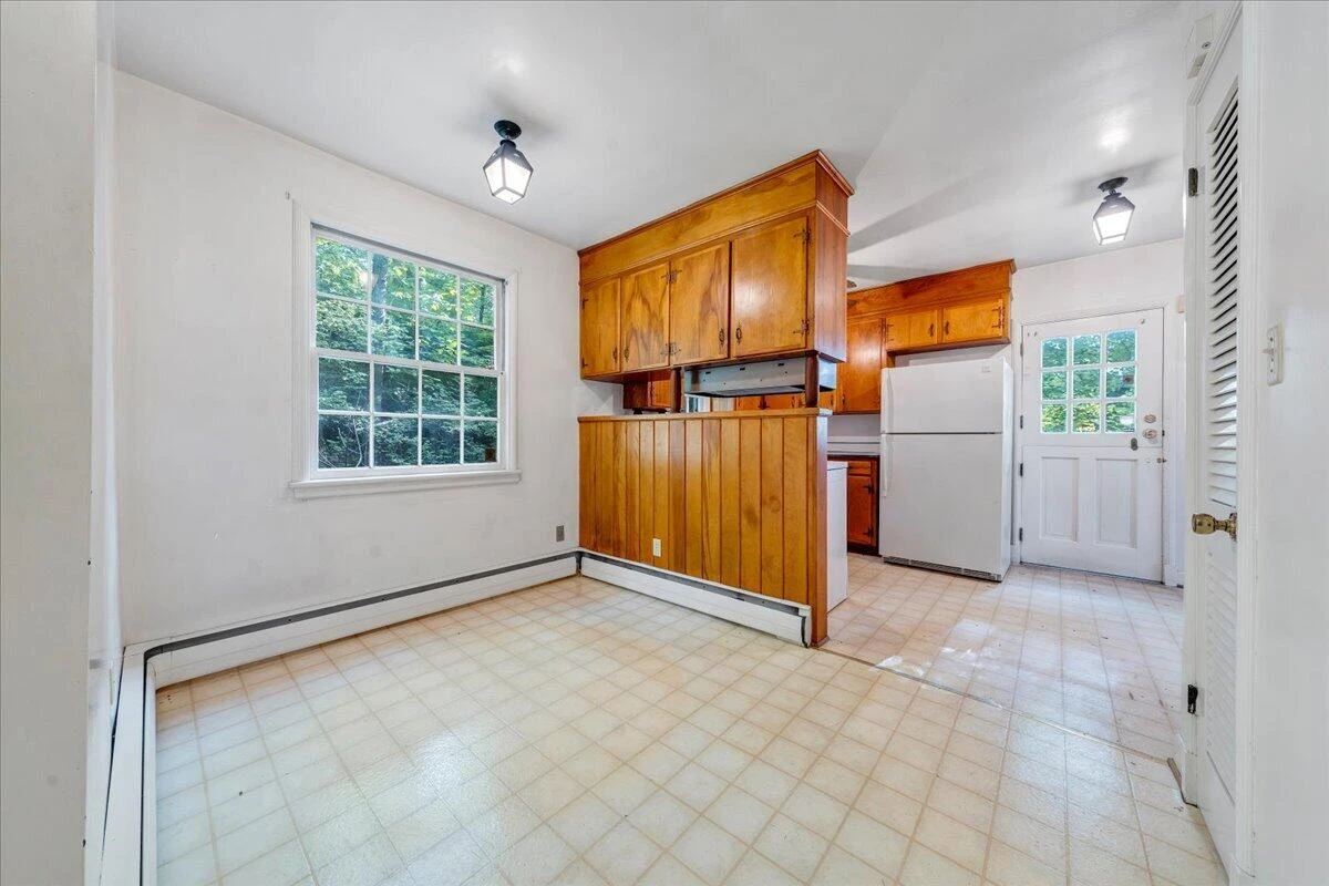 1009 Hardy RD - Photo 15