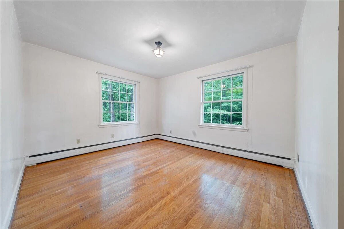 1009 Hardy RD - Photo 19