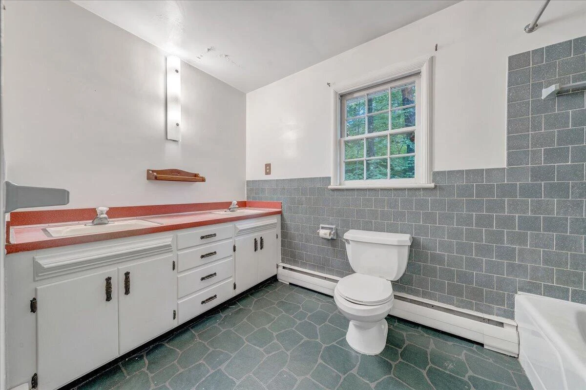 1009 Hardy RD - Photo 20
