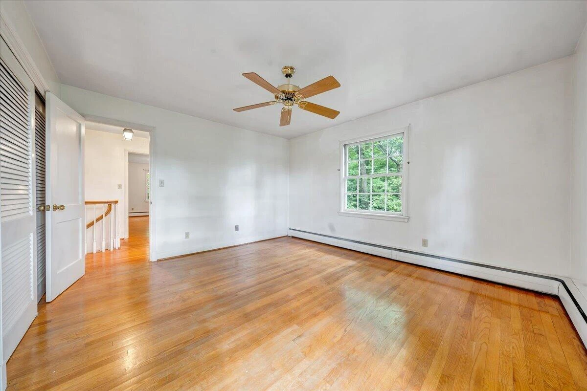 1009 Hardy RD - Photo 25