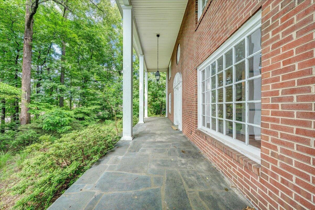 1009 Hardy RD - Photo 42