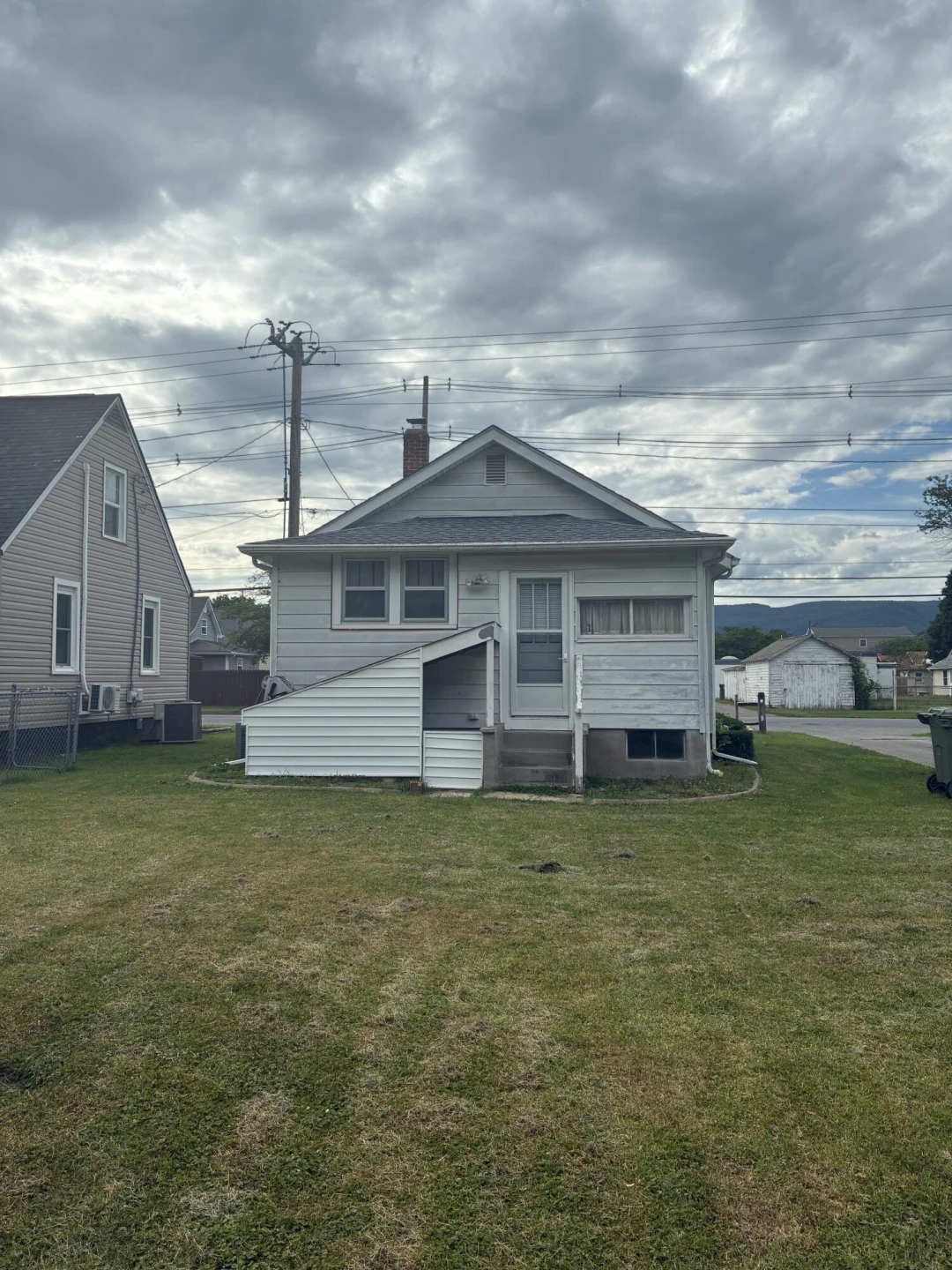 1708 Eddy AVE - Photo 4