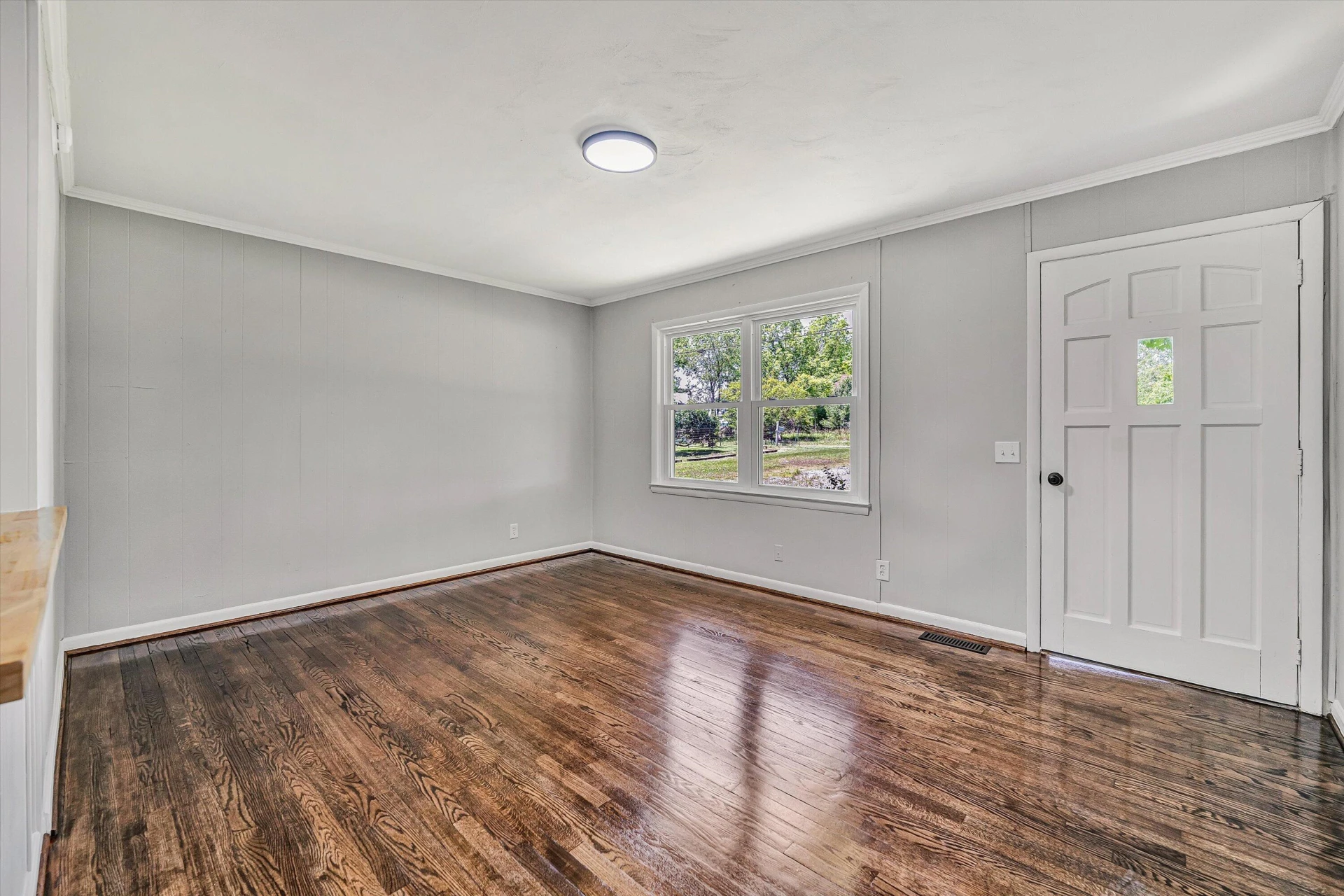 1230 Tripple Creek RD - Photo 2
