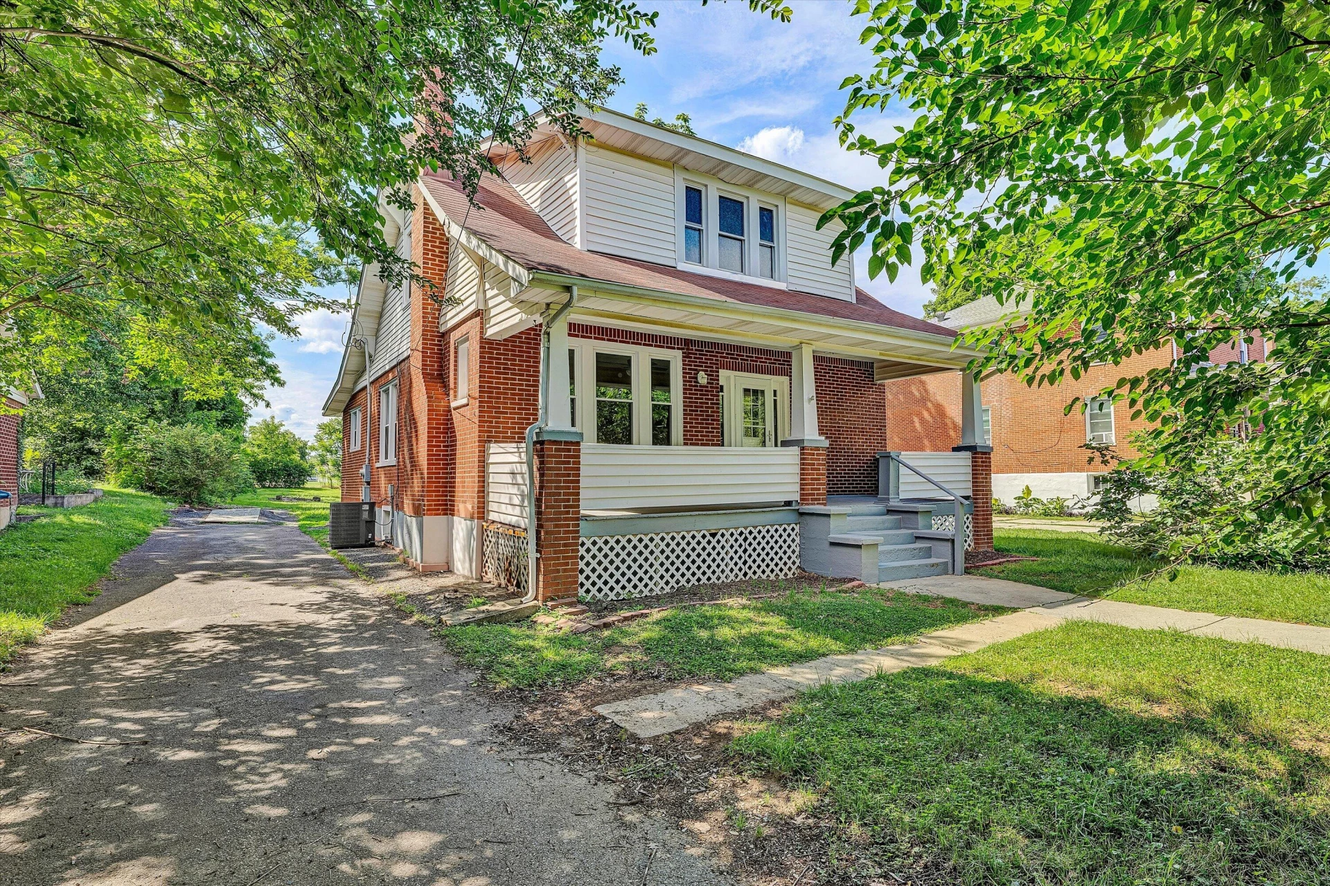118 Lee AVE NE