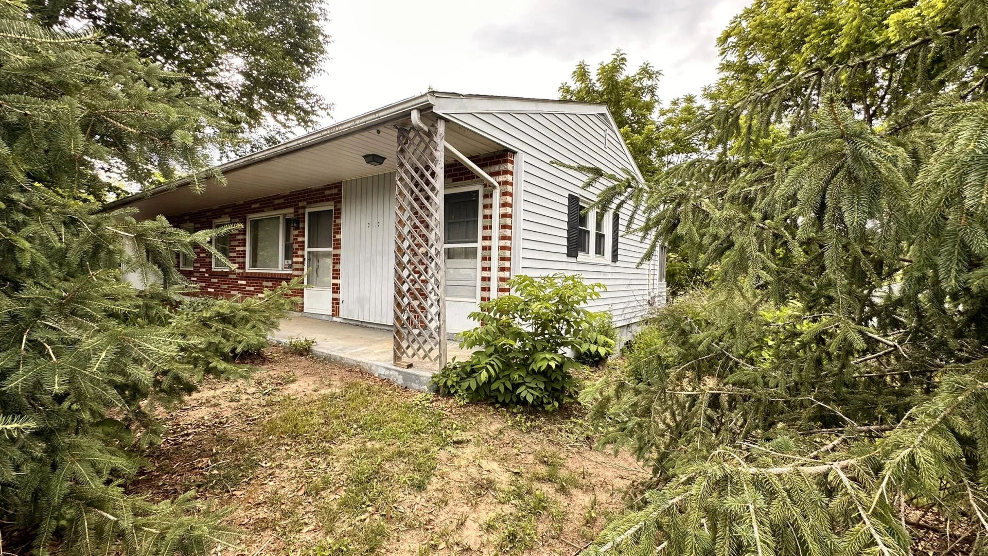 5405 Roanoke RD - Photo 4