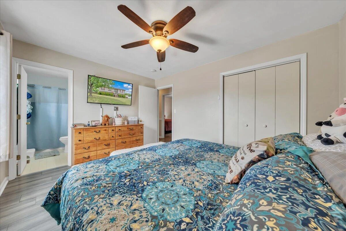 157 Clubhouse DR - Photo 17