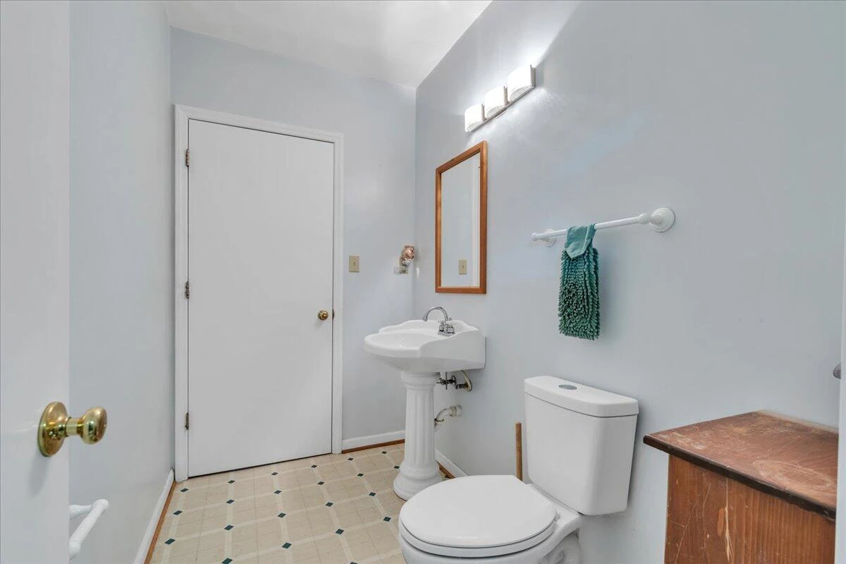 157 Clubhouse DR - Photo 28