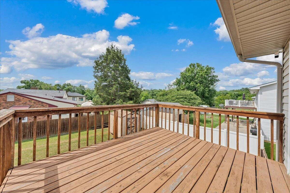 157 Clubhouse DR - Photo 32