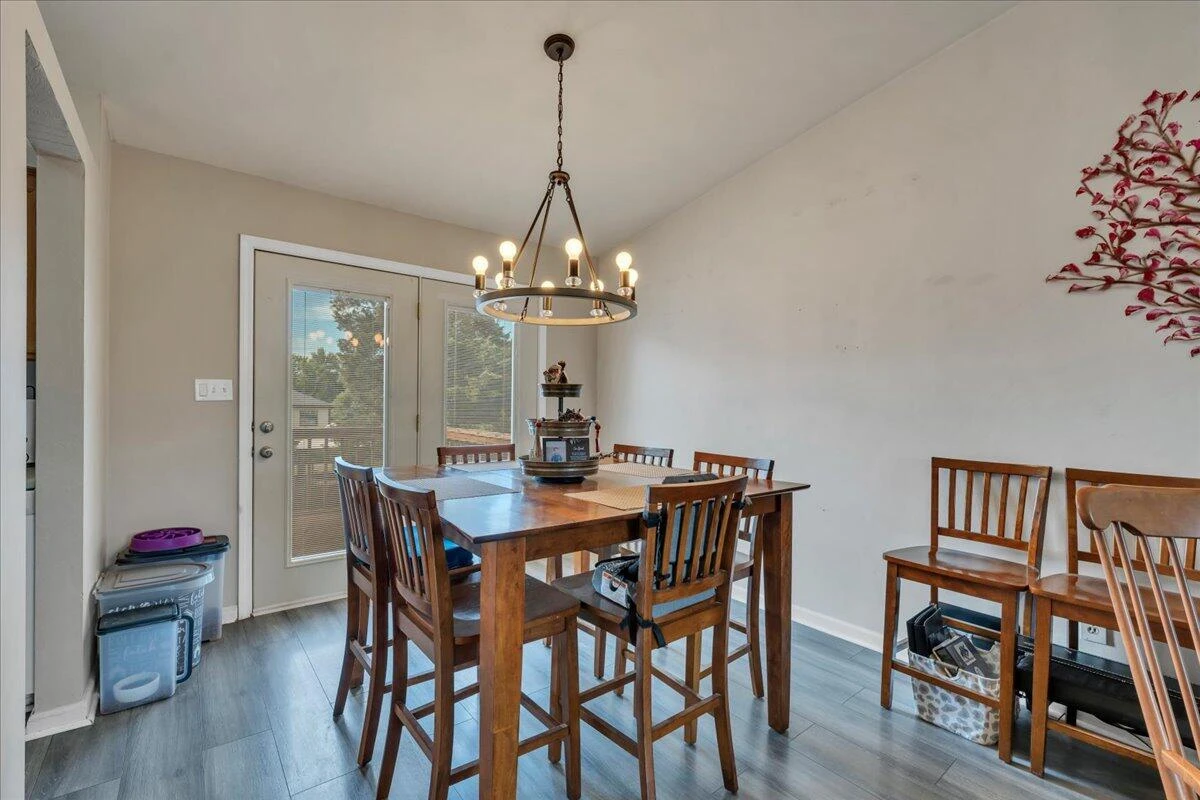 157 Clubhouse DR - Photo 9