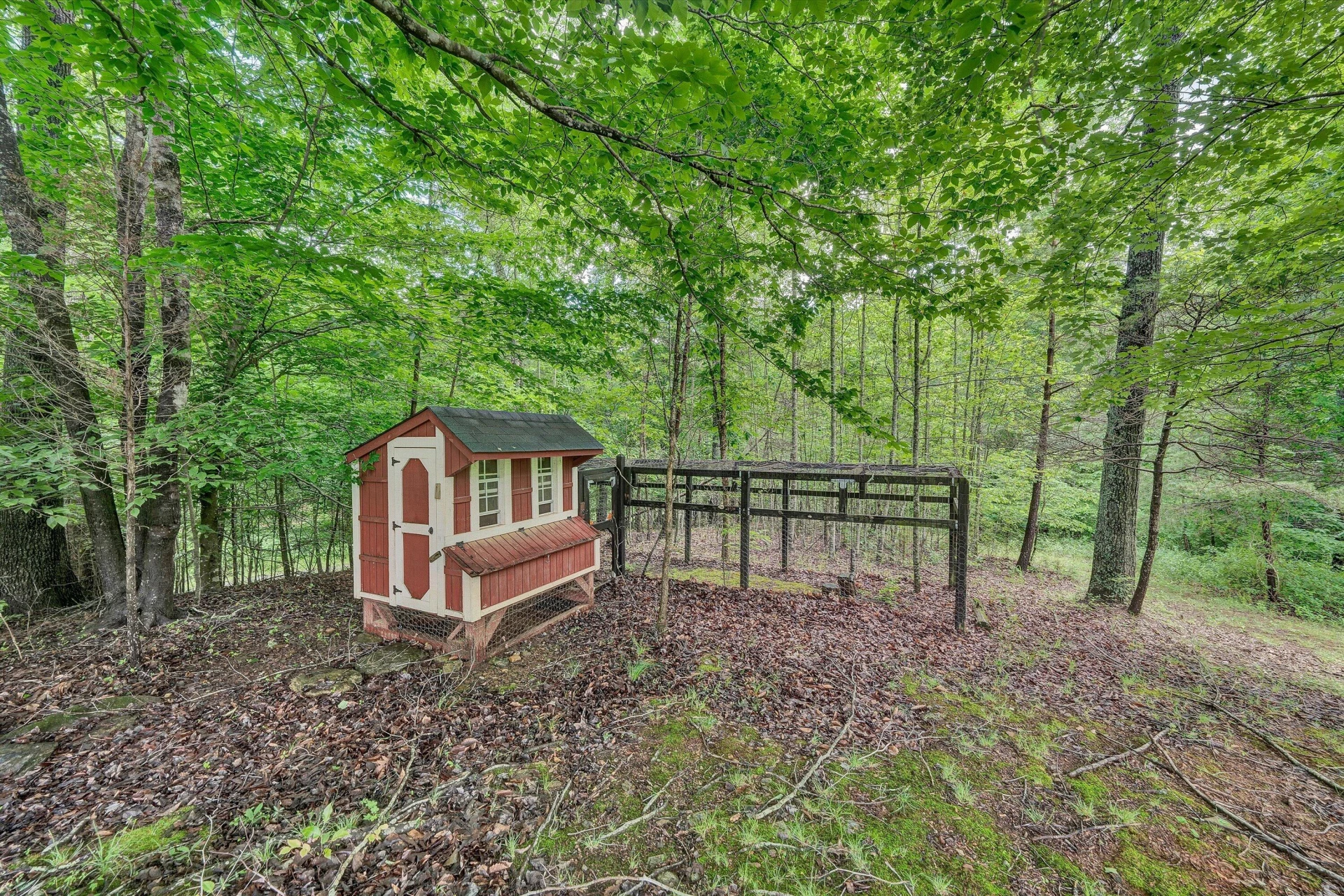 1955 Poplar View RD - Photo 31