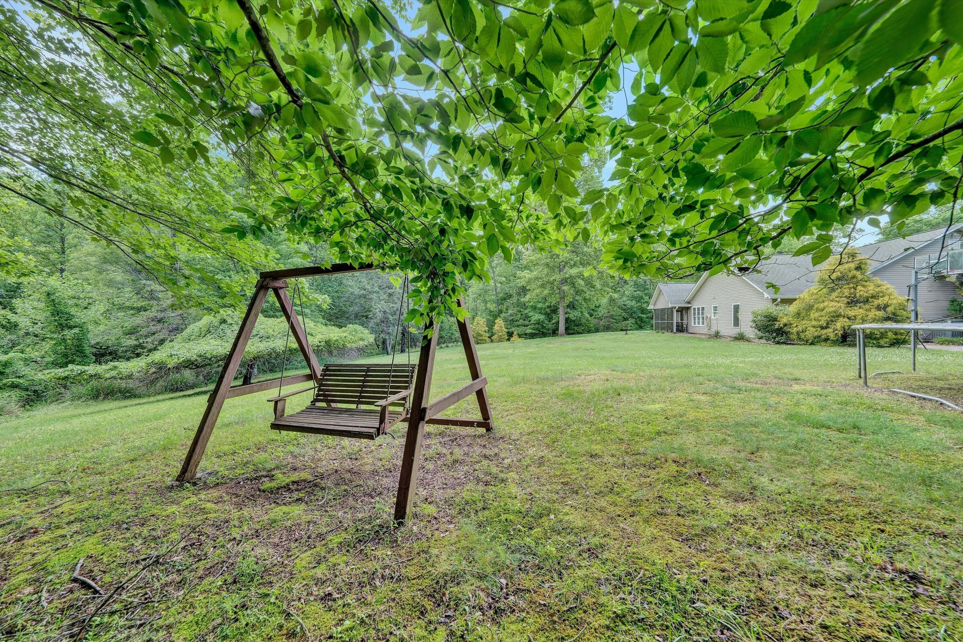1955 Poplar View RD - Photo 32