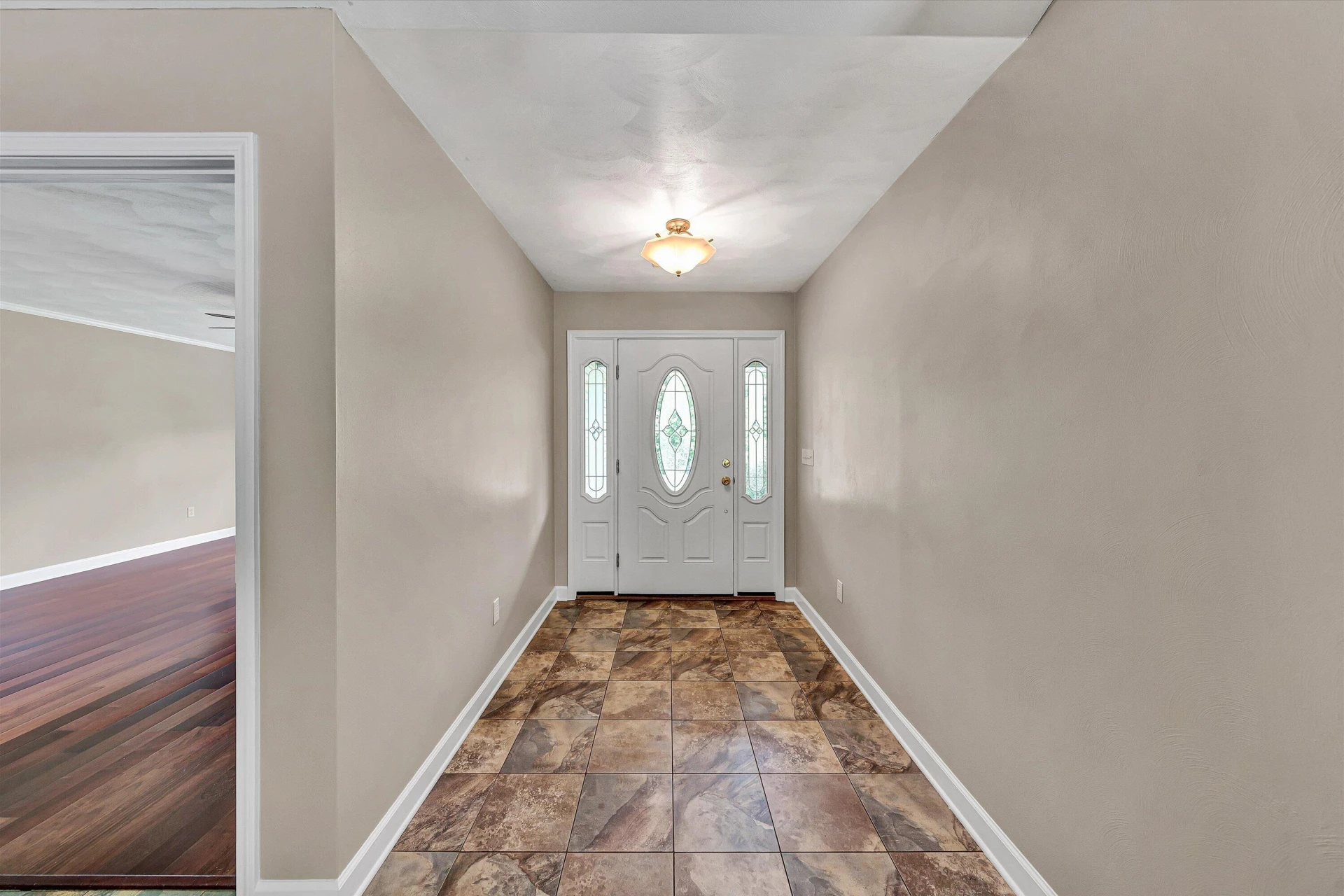 1955 Poplar View RD - Photo 4