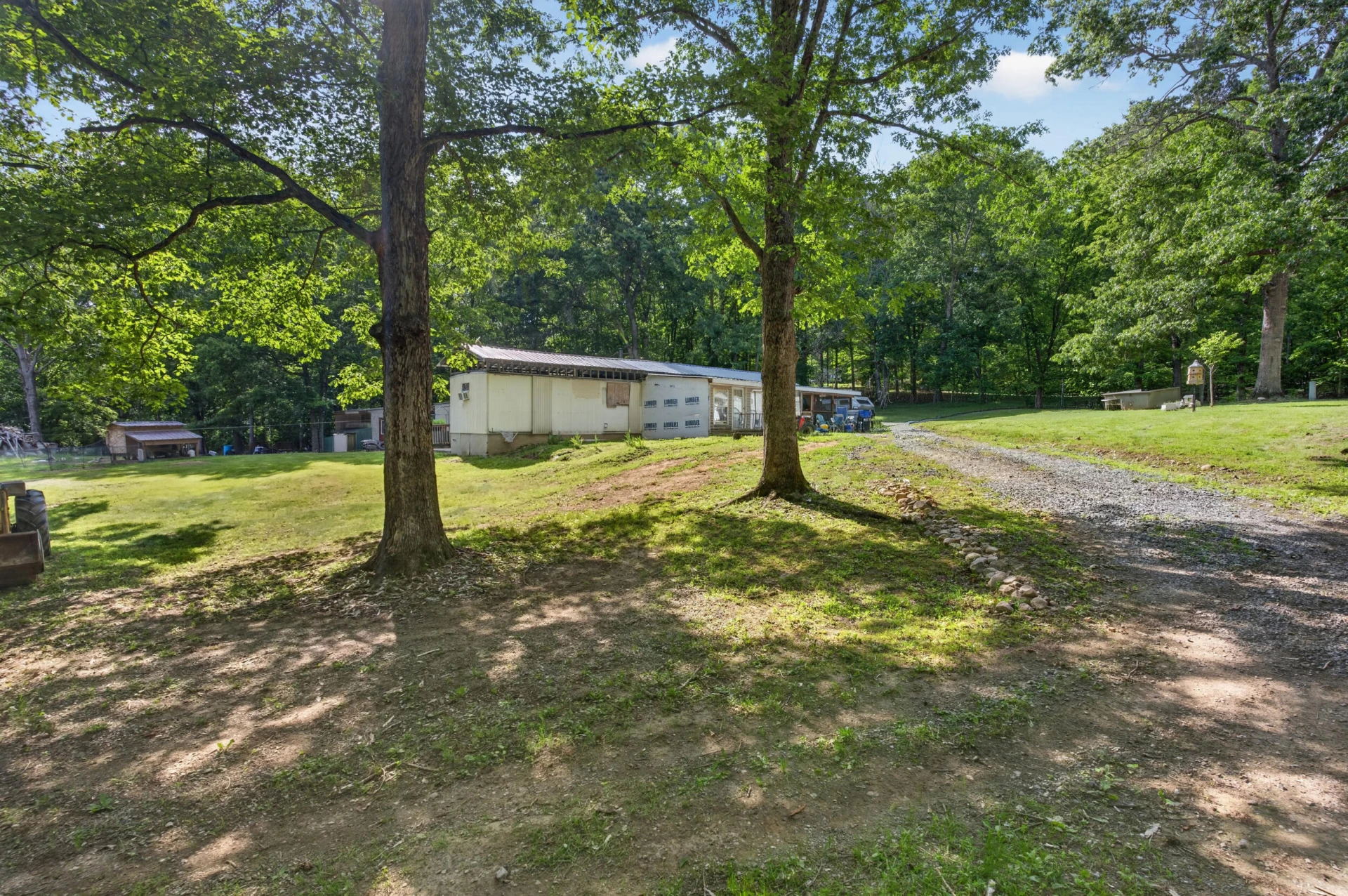 1086 Bugg Hollow LN - Photo 15